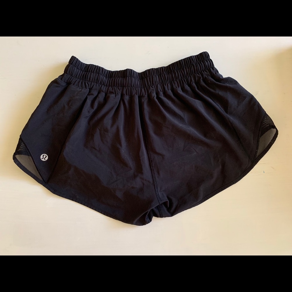 LULULEMON Hotty Hot short 2.5” - black